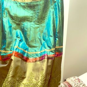 Anthropologie green silk skirt by Ipsa